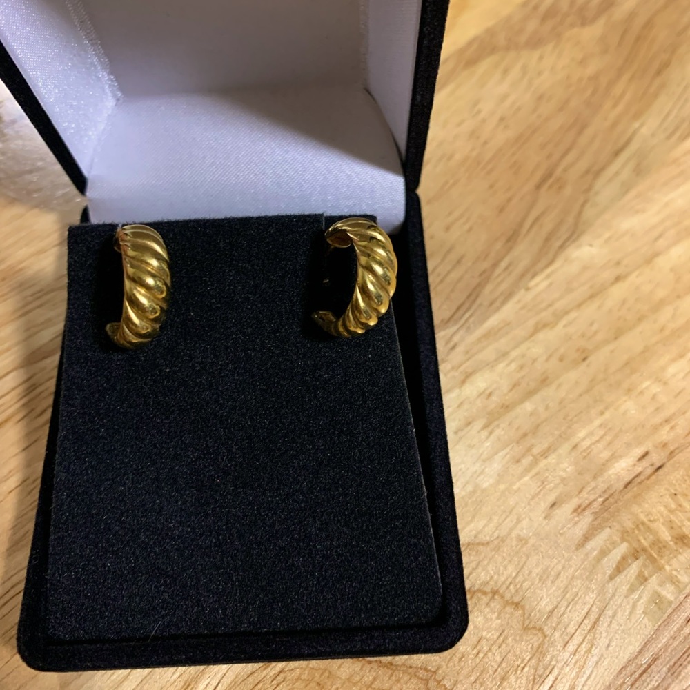 Mejuri croissant done hoop earrings